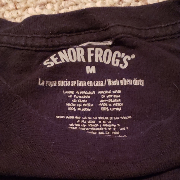 New Senor Frog tshirt medium - Picture 3 of 4